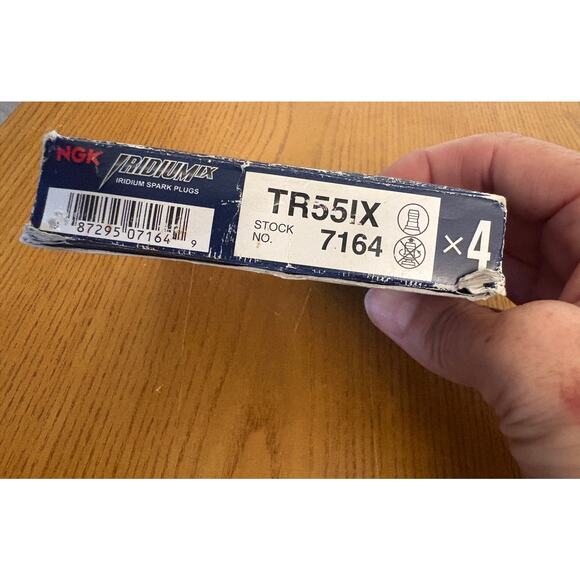 NGK 7164 Iridium IX Spark Plugs (4-Pack) NIB - Picture 3 of 4